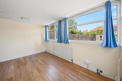 undefined, Beechmount Avenue, Hanwell, London, W7 3AG