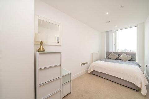3 bedroom flat for sale, High Street, London E15