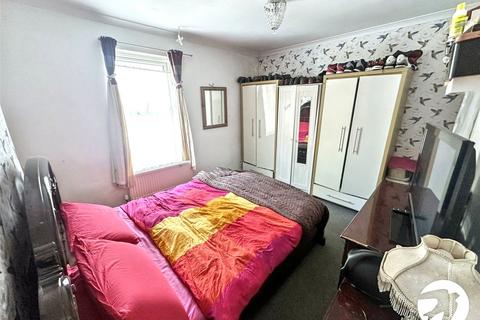 6 Connaught Road, Chatham, ME4 5DJ