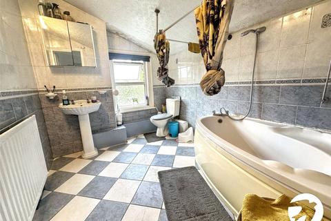 6 Connaught Road, Chatham, ME4 5DJ