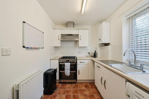 2 Blossom Road, Caversham, Reading, RG4 7AZ