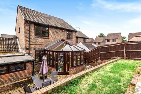 2 Caddis Close, Stanmore, HA7 3TL