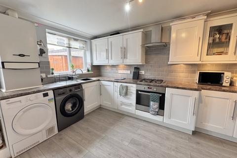 4 Queens Avenue, Dalton Le Dale, Seaham, SR7 8EX