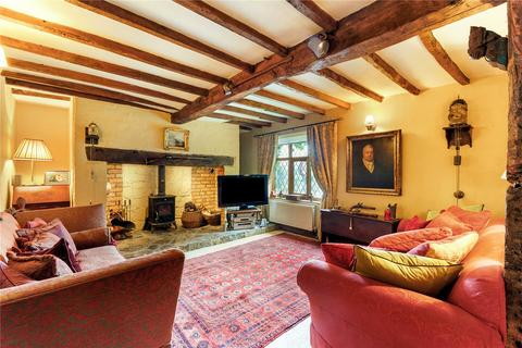 4 bedroom detached house for sale, Upton Road, Defford, Worcester, Worcestershire, WR8