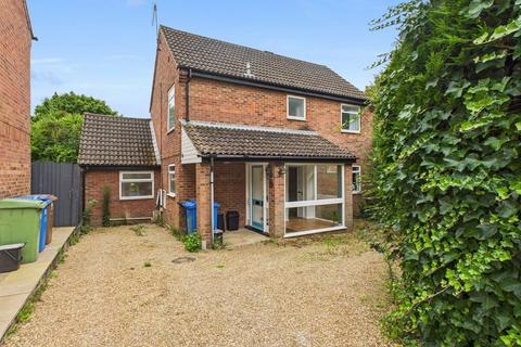 1 bedroom in a house share to rent, Braithwait Close