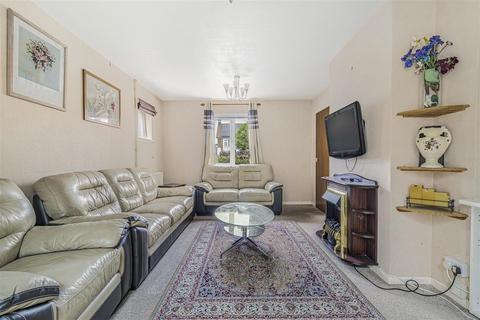 63 Netherhall Way, Cambridge, CB1 8NU