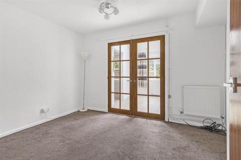 63 Netherhall Way, Cambridge, CB1 8NU