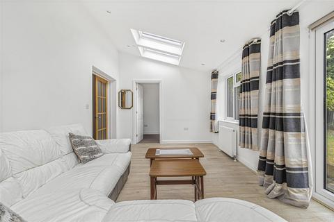 63 Netherhall Way, Cambridge, CB1 8NU