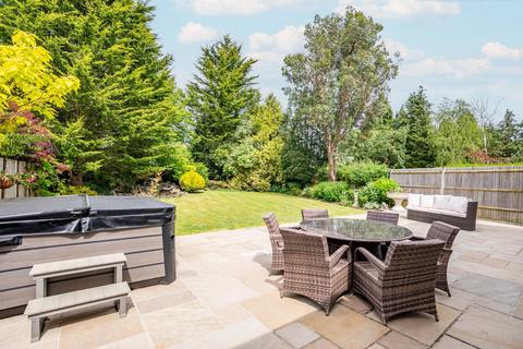 15 Bramble Road, Hatfield, AL10 9RZ