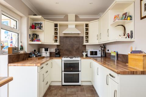 201 Ridge Road, Sutton, SM3 9LS
