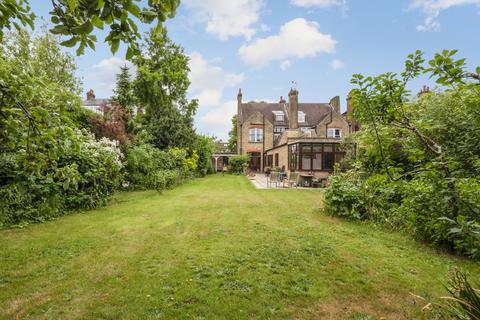 5 bedroom semi-detached house for sale, Coombe Lane, London SW20
