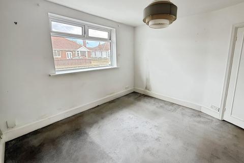 20 Croxby Avenue, Grimsby, DN33 2NW