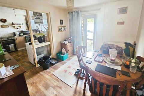 198 Roberts Road, Edlington, Doncaster, DN12 1JH