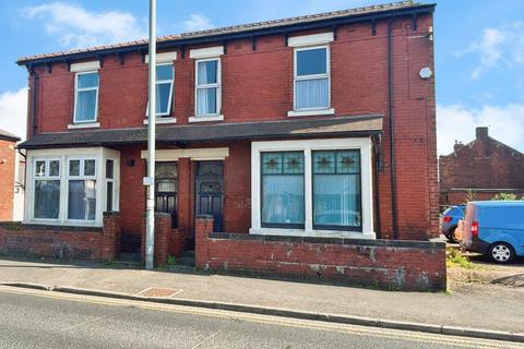 3 bedroom end of terrace house for sale, Blackpool Road, Preston PR2