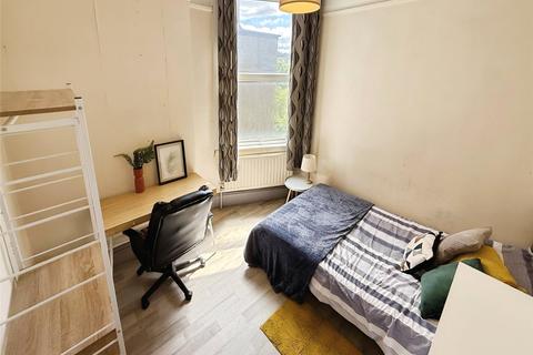 Property to rent, New Cross Road, London SE14