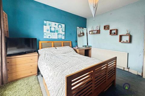 13 Dewhurst Street, Darwen, BB3 2EN