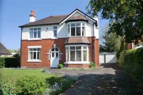 3 bedroom detached house for sale, Golf Links Lane, Telford TF1