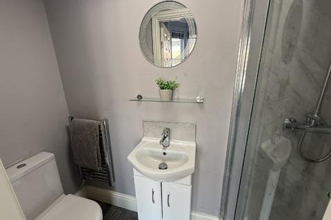 undefined, Nottingham NG7