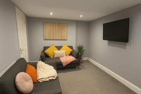 undefined, Nottingham NG7