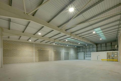 Warehouse to rent, Europa Blvd Warrington WA5 7YF