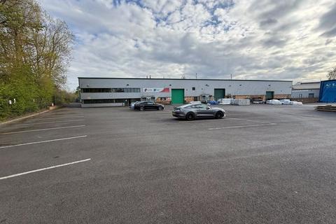 Warehouse to rent, 12 Green Ln Oldham OL8 3AY