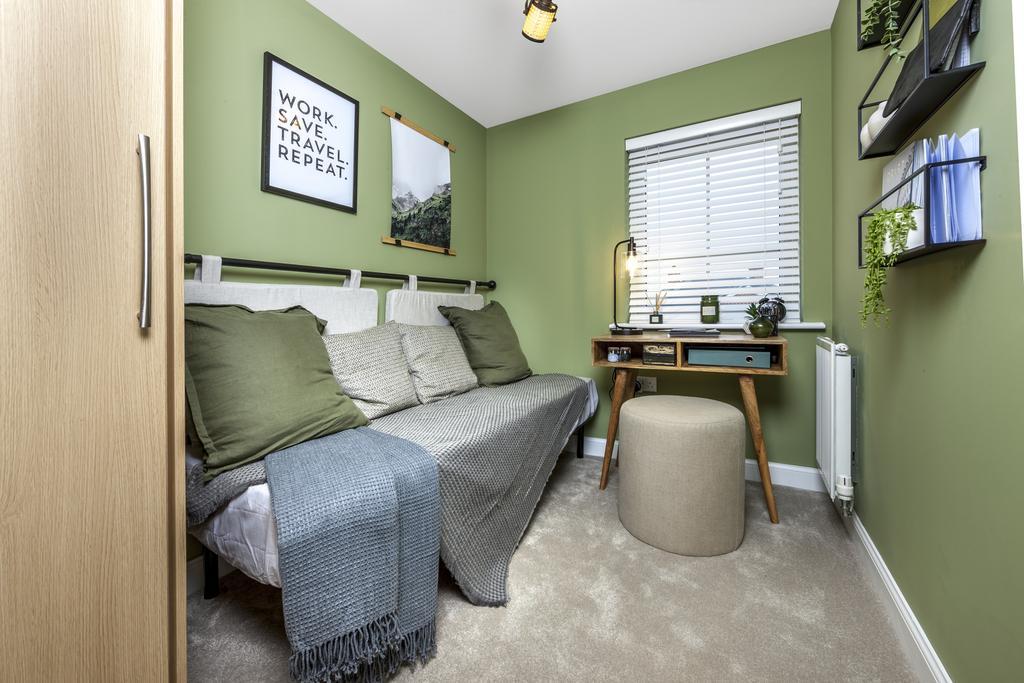 Single Bedroom with desk internal view