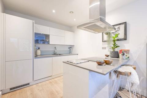 1 bedroom flat for sale, 20 St. Pauls Way, London E3