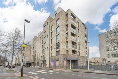 20 St. Pauls Way, London E3