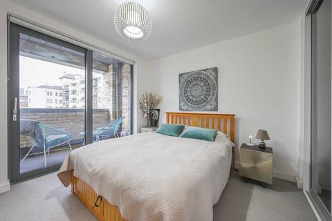 1 bedroom flat for sale, 20 St. Pauls Way, London E3