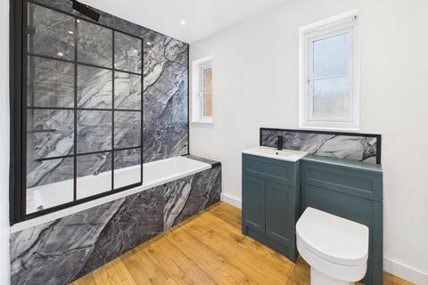 3 bedroom coach house for sale, Pound Farm Courtyard, Brockworth