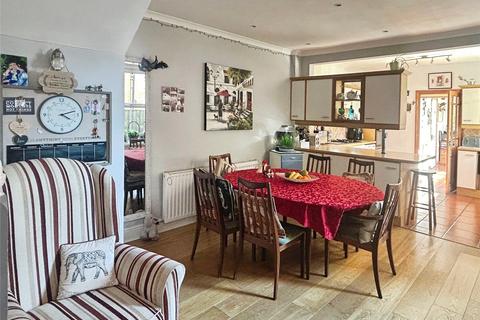 undefined, Church Road, Gurnard, Cowes
