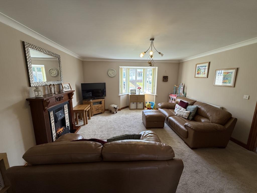 Front Lounge