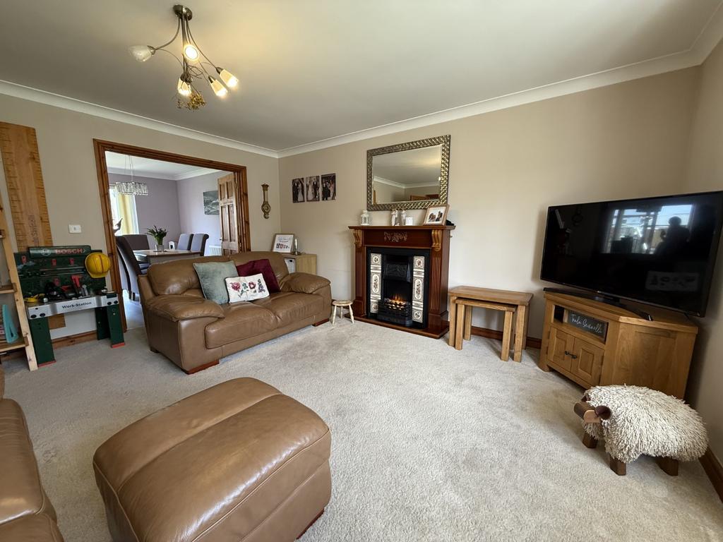 Front Lounge