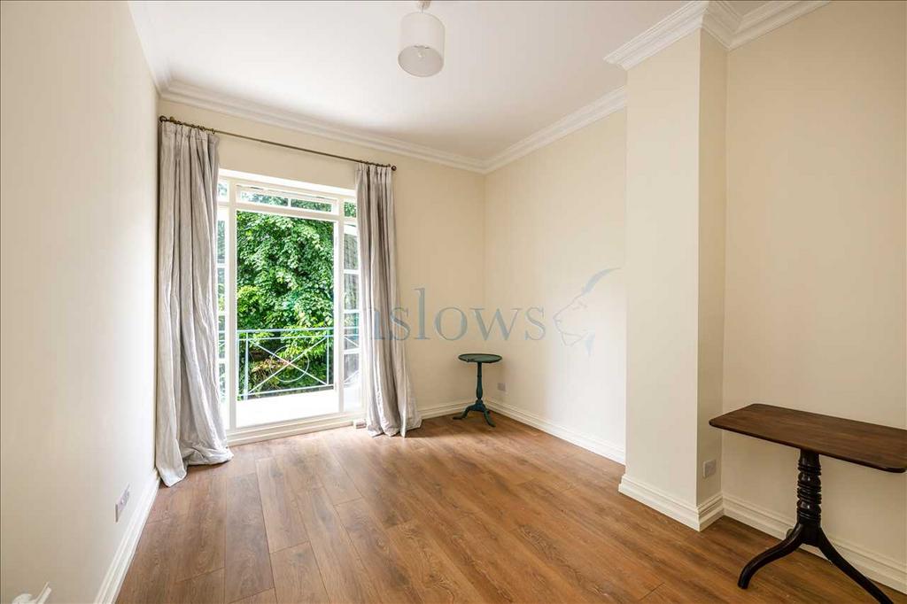 Prncipal Bedroom