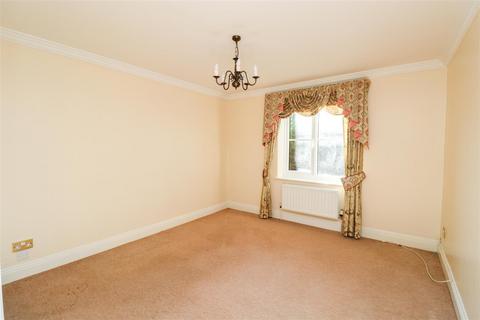 undefined, Orchard Fields, Fleet GU51