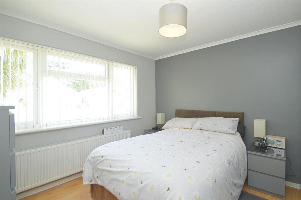 Resized Bed2a.jpg