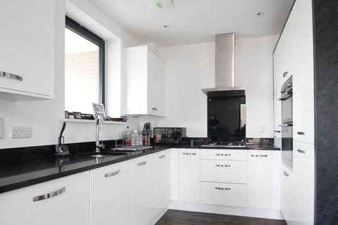 123 Ellis Road, Trumpington, Cambridge, CB2 9BG