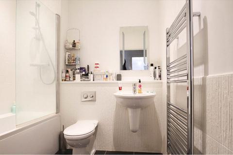 123 Ellis Road, Trumpington, Cambridge, CB2 9BG