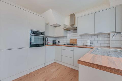 39 Allerton Close, Rochford, SS4 3AR