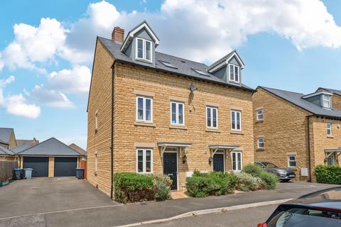 31 Empire Drive, Carterton, OX18 1BZ