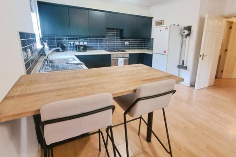 62 Hadfield Close, Rusholme, Manchester, M14 5LY