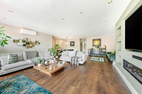 undefined, Court Close, St. Johns Wood Park, London NW8