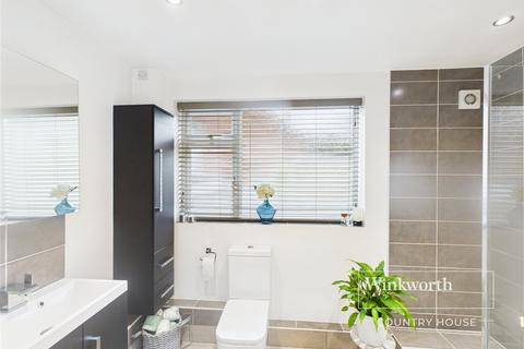 4 Sheep Walk, Emmer Green, Reading, RG4 8NE