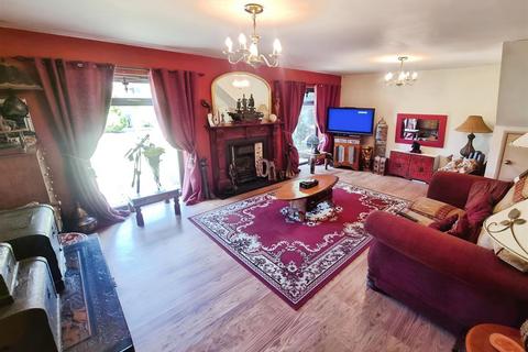 4 bedroom detached house for sale, Acorn Drive, Oakenshaw, Crook
