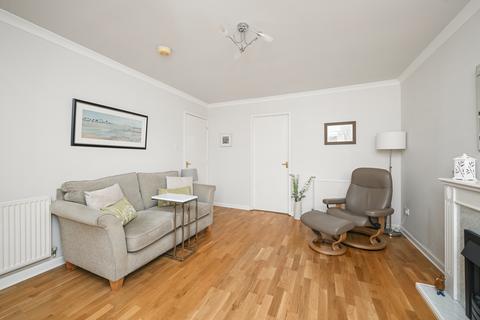 9 Castle Place, Gorebridge, EH23 4TJ