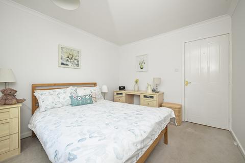 9 Castle Place, Gorebridge, EH23 4TJ
