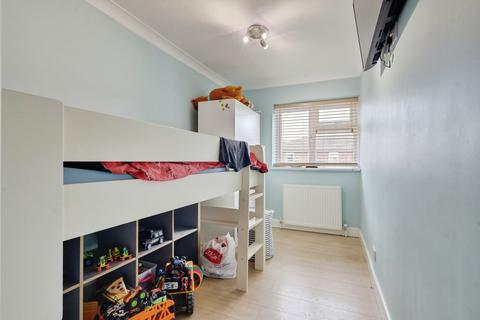 73 Bardfield, Basildon, SS16 4JW
