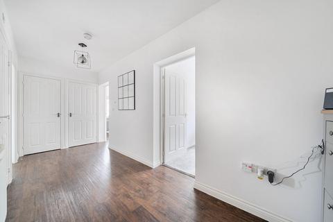 4 Ravens Dene, Chislehurst, BR7 5FL