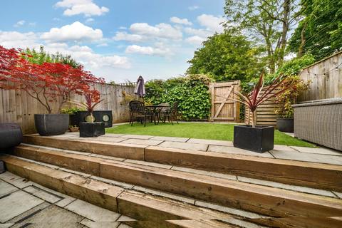 4 bedroom terraced house for sale, Invicta Close, Chislehurst, BR7