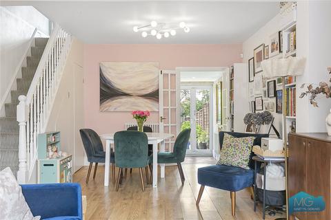 2 bedroom terraced house for sale, Brunswick Crescent, London, N11